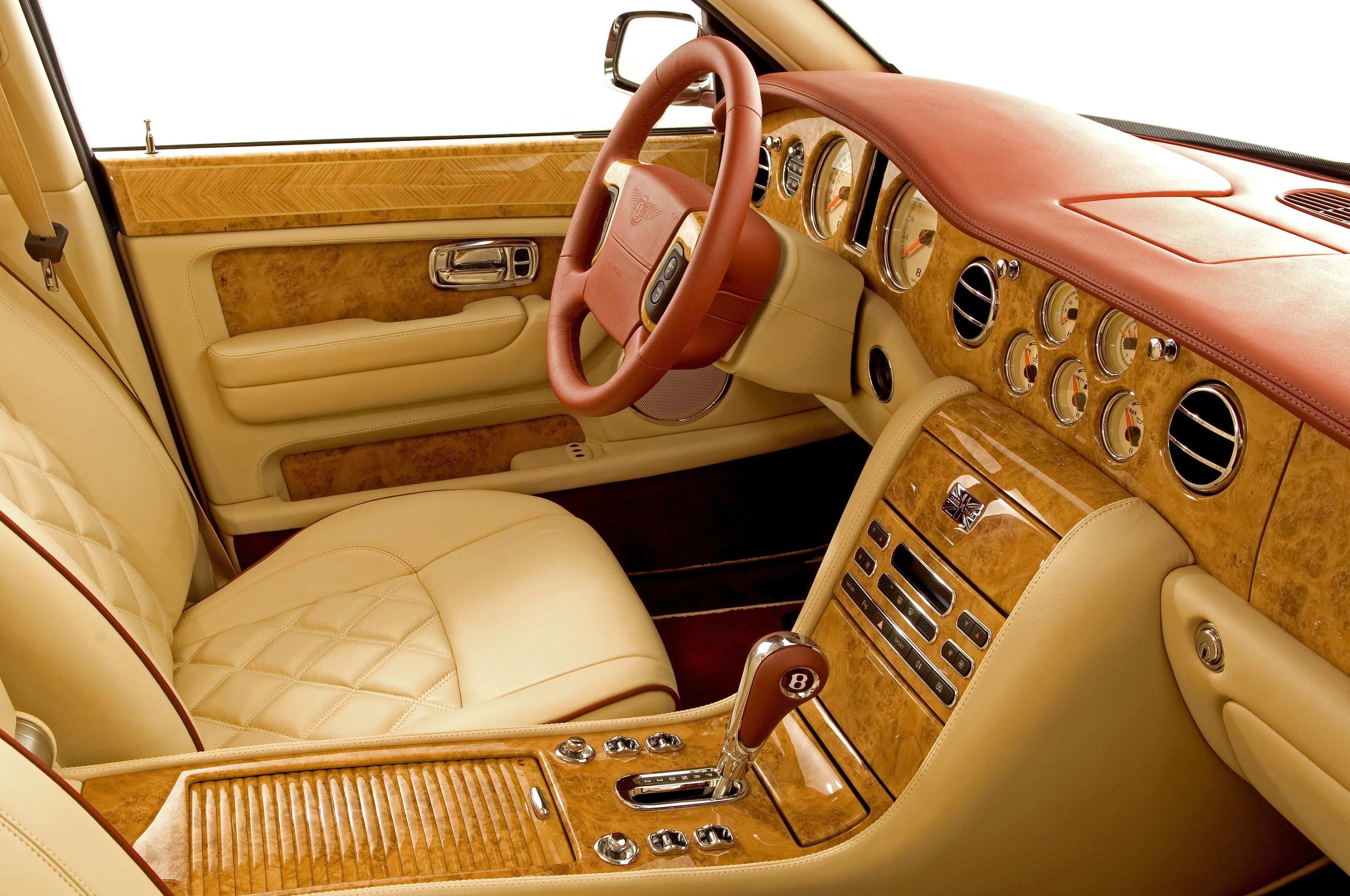 Bentley Arnage photo 17