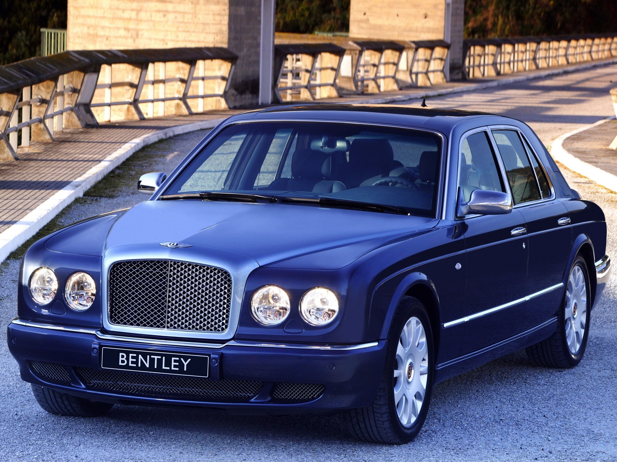 Bentley Arnage photo 6