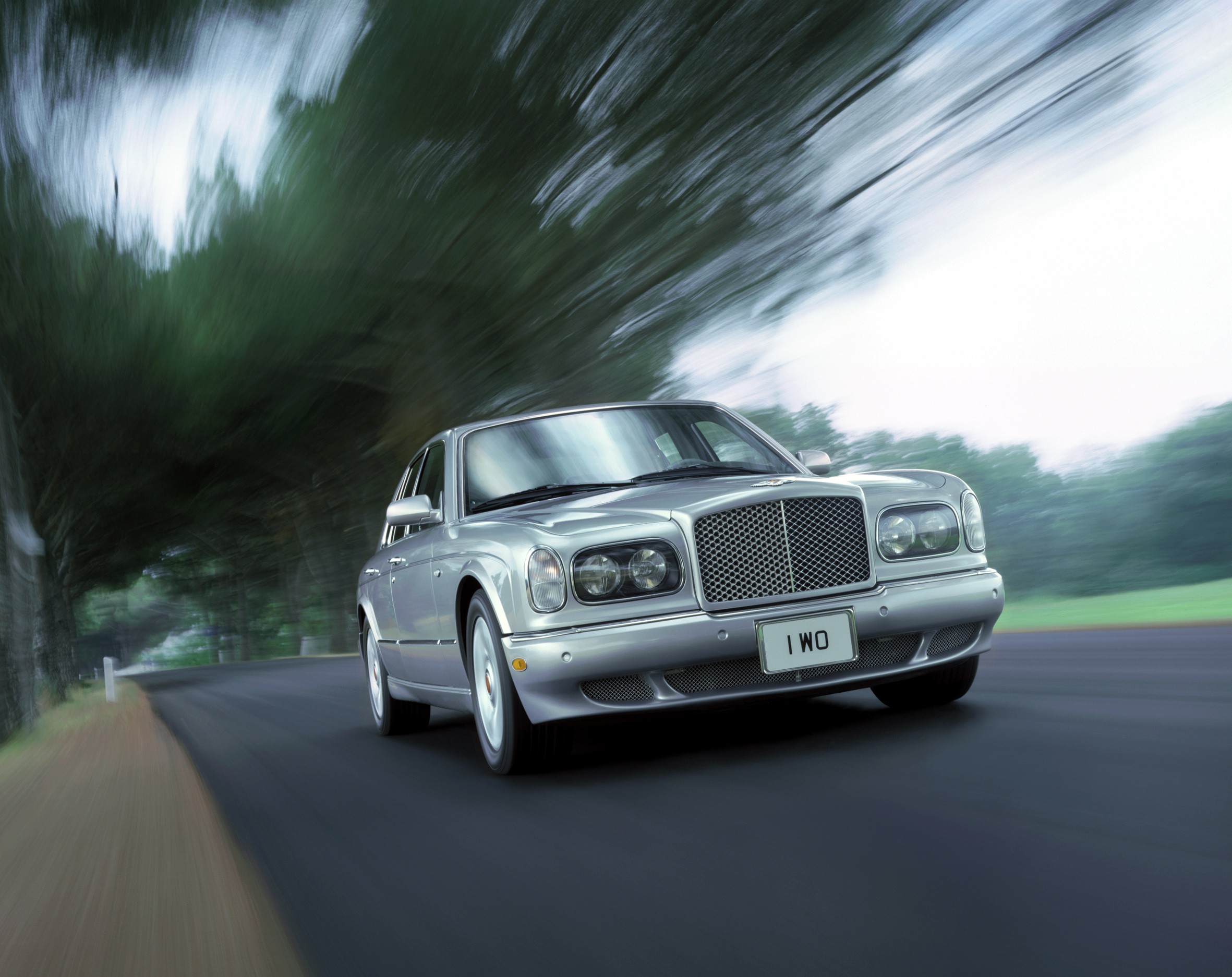 Bentley Arnage photo 23