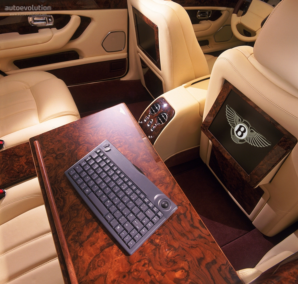 Bentley Arnage photo 25