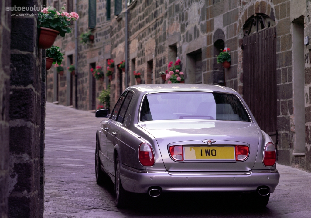 Bentley Arnage photo 7