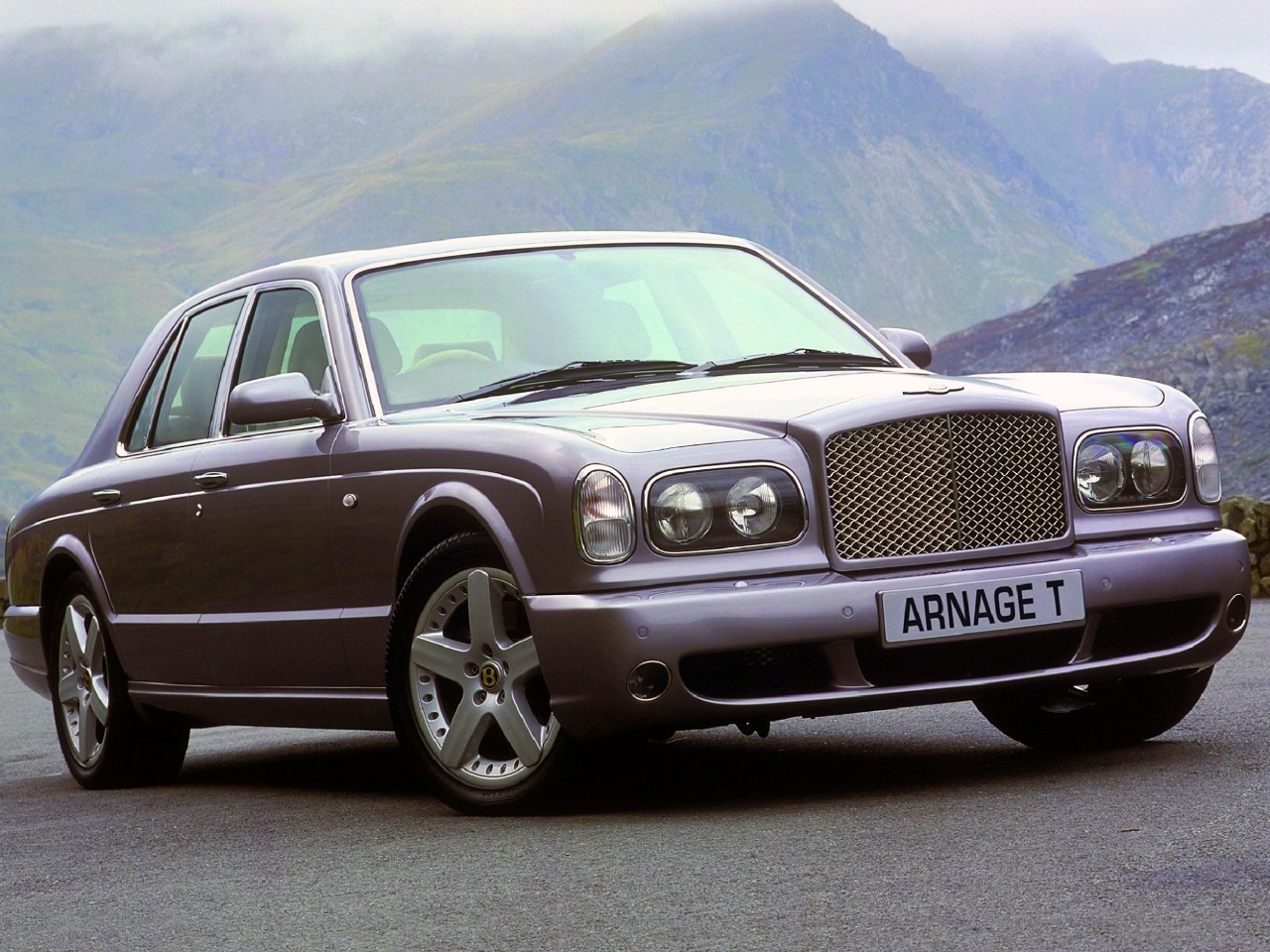 Bentley Arnage photo 13