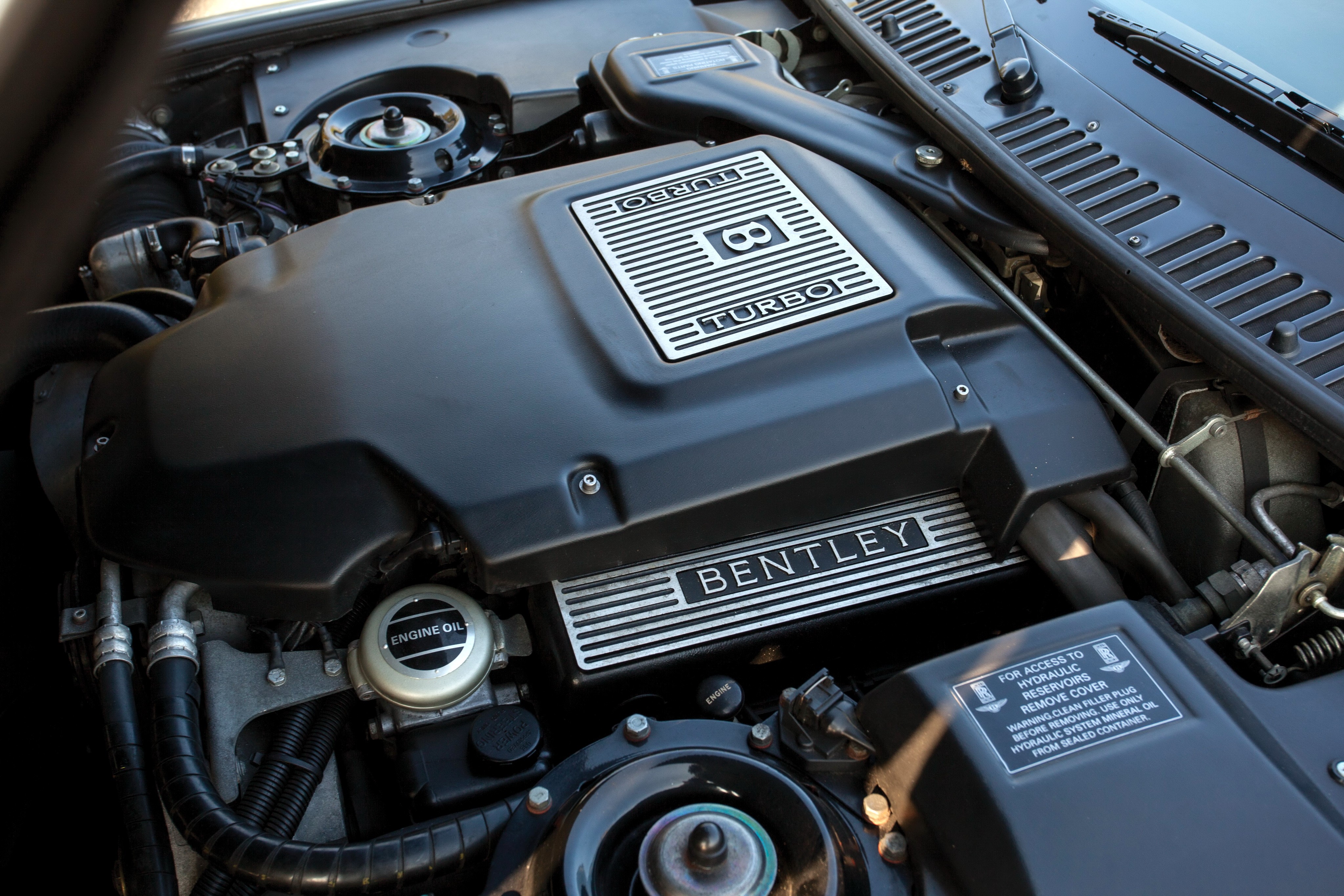 Bentley Azure photo 41