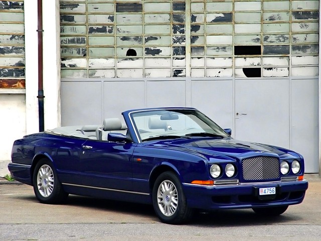 Bentley Azure photo 8