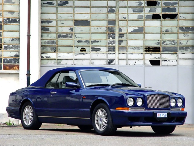 Bentley Azure photo 9