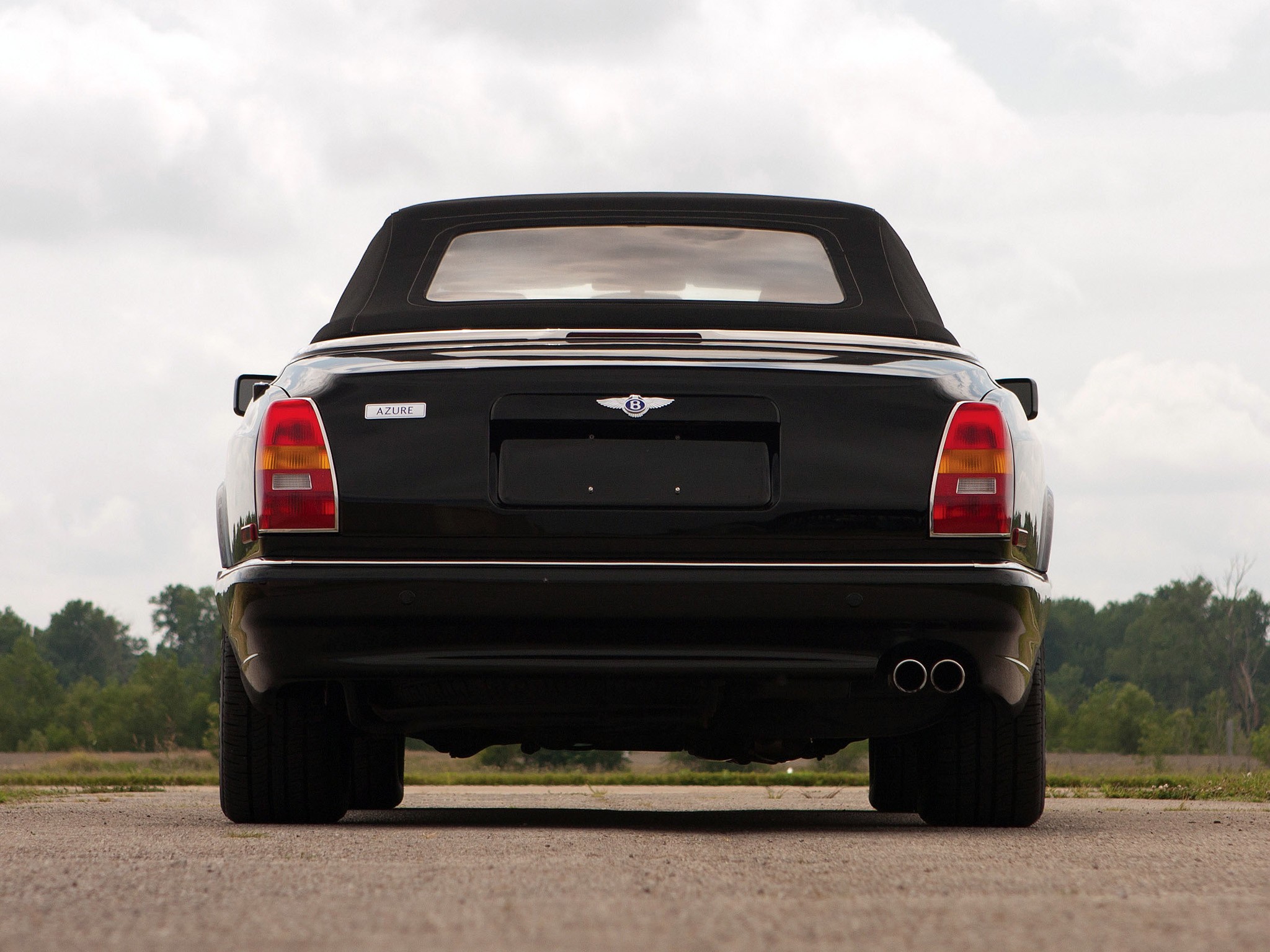 Bentley Azure photo 23