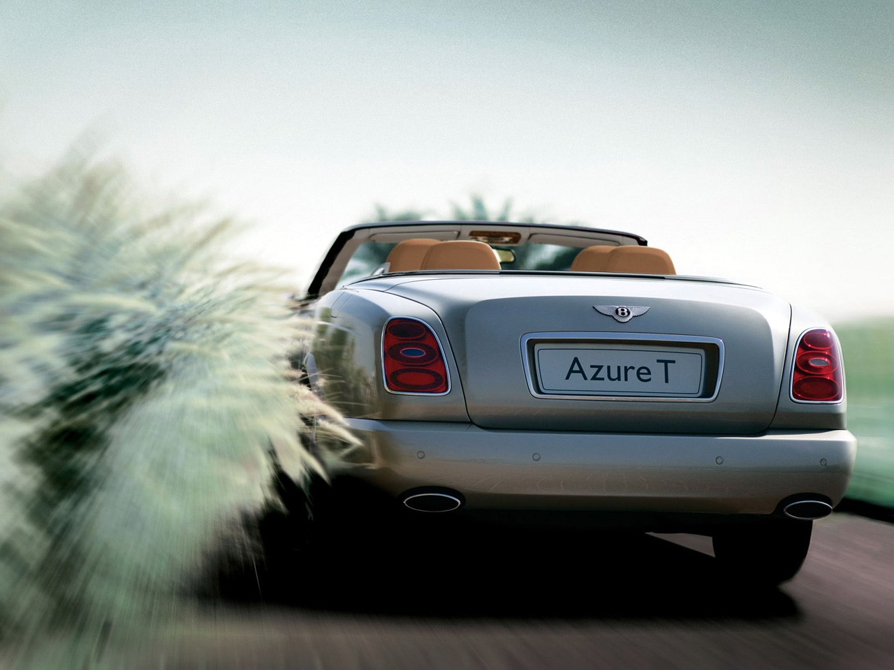 Bentley Azure photo 11