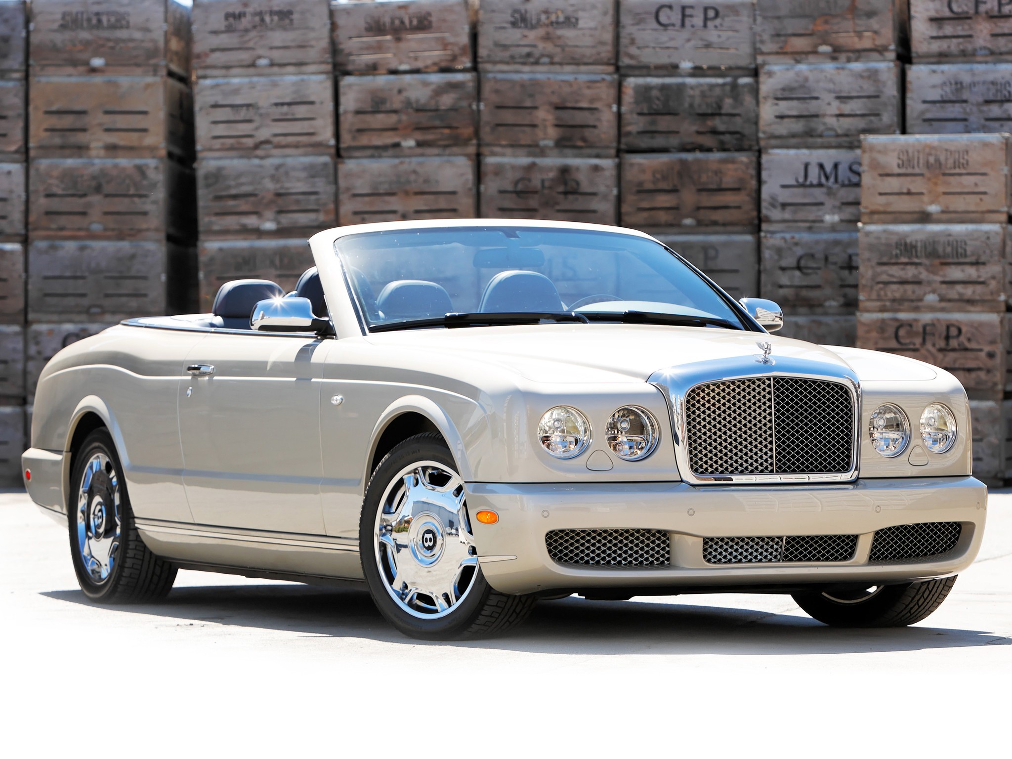 Bentley Azure photo 27