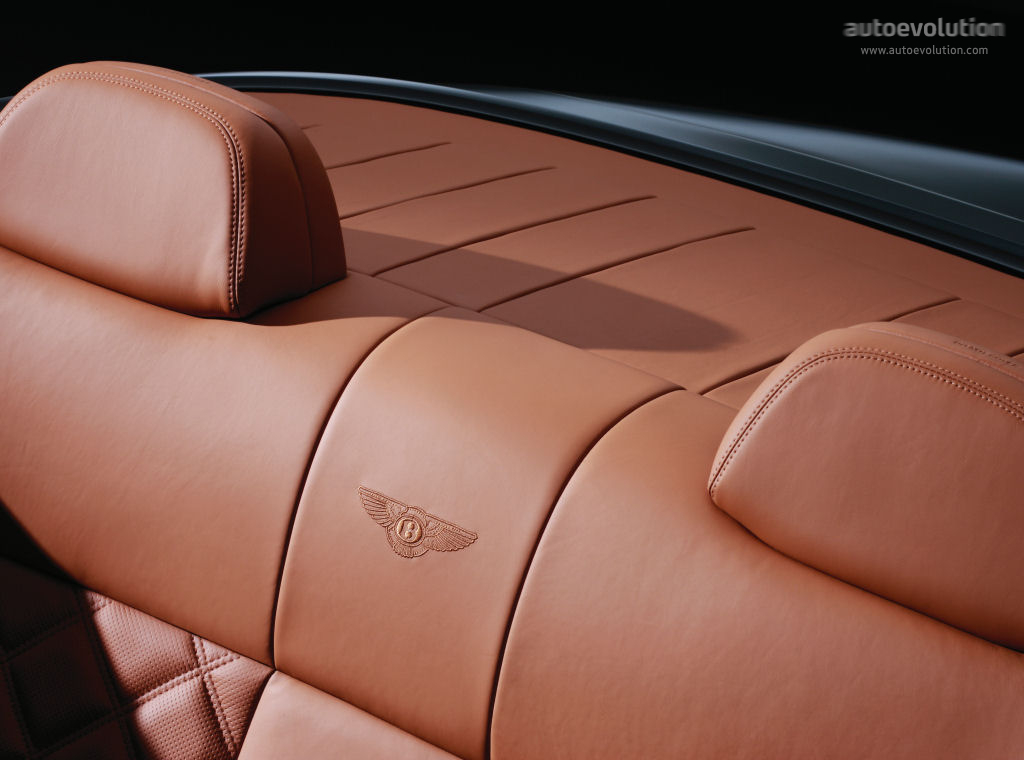 Bentley Azure photo 20