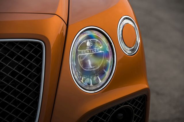 Bentley Bentayga Speed photo 7
