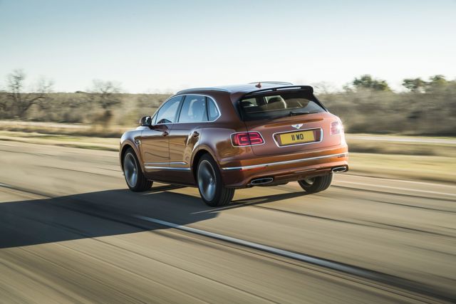 Bentley Bentayga Speed photo 14