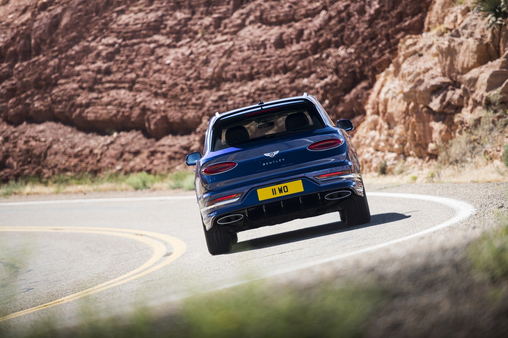 Bentley Bentayga Speed photo 8