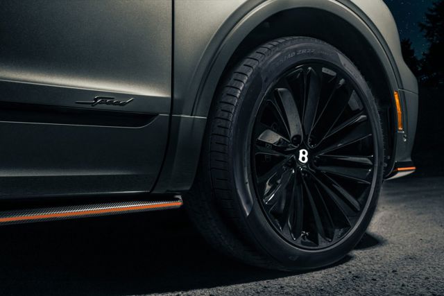 Bentley Bentayga Speed photo 15