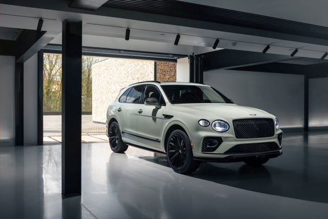 Bentley Bentayga Speed photo 17