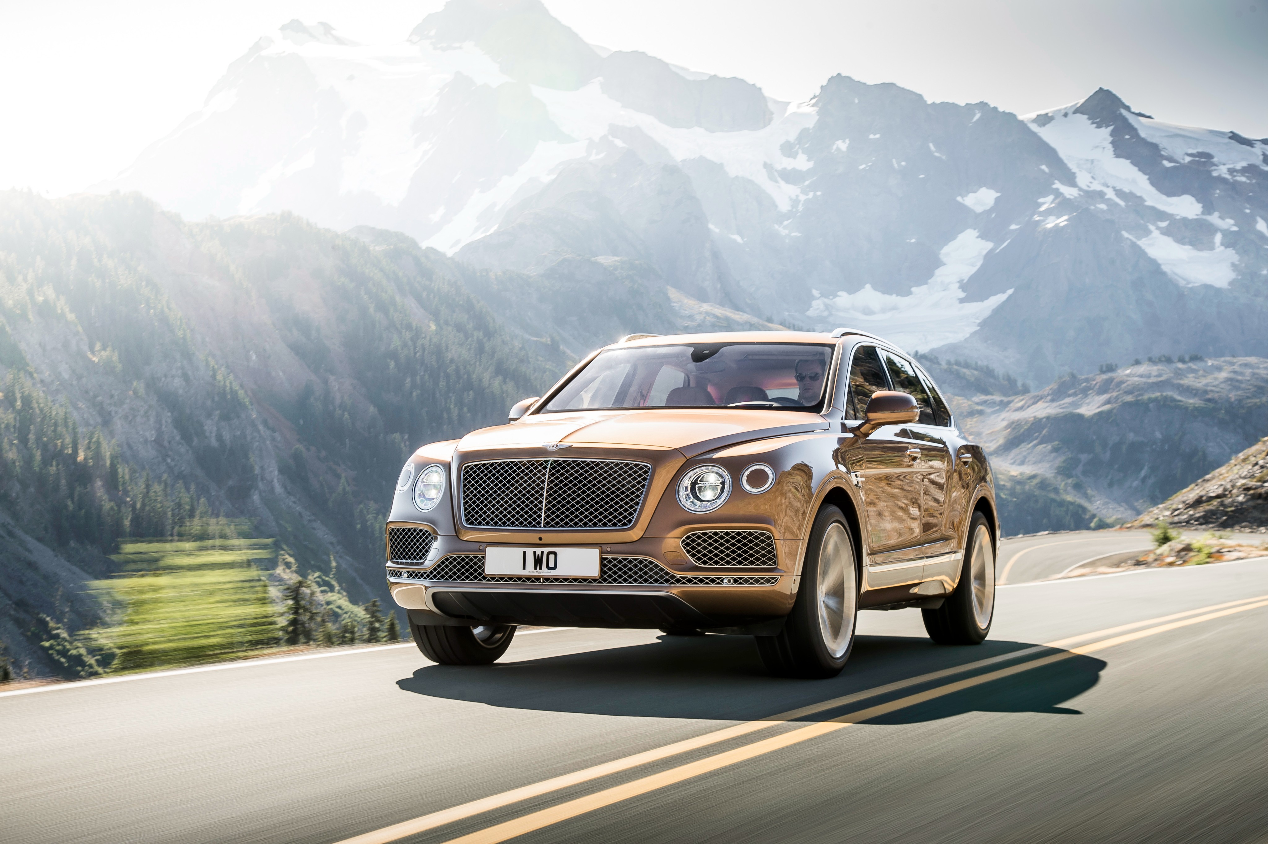 Bentley Bentayga photo 5