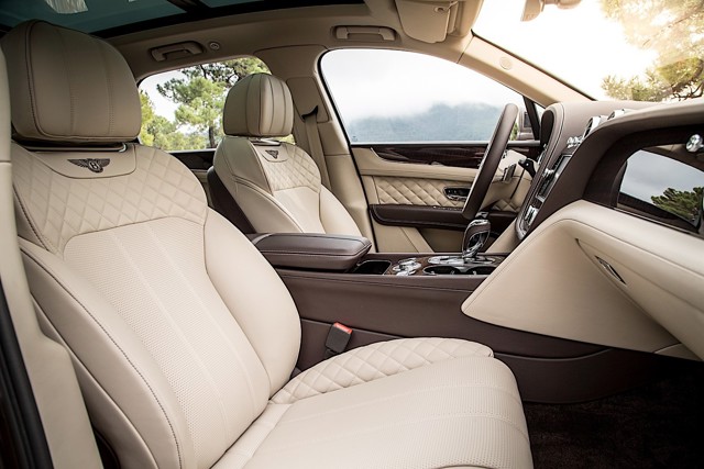 Bentley Bentayga foto 41