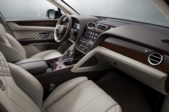 Bentley Bentayga photo 29