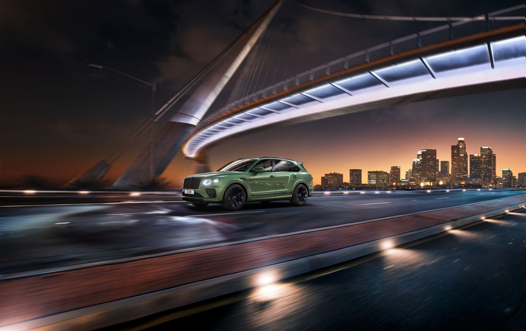 Bentley Bentayga photo 3