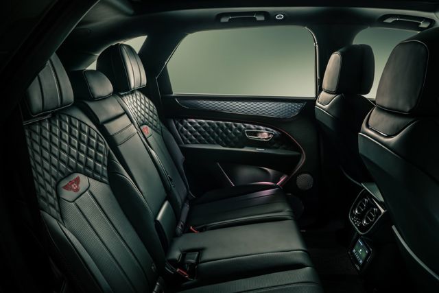 Bentley Bentayga photo 20
