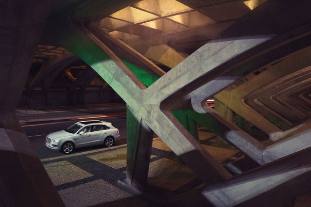 Bentley Bentayga Foto 43