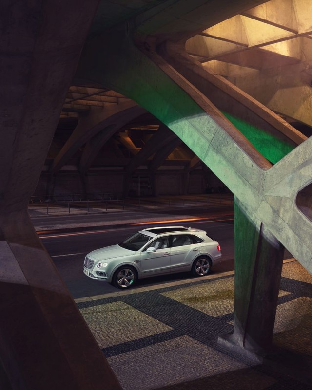 Bentley Bentayga Foto 44