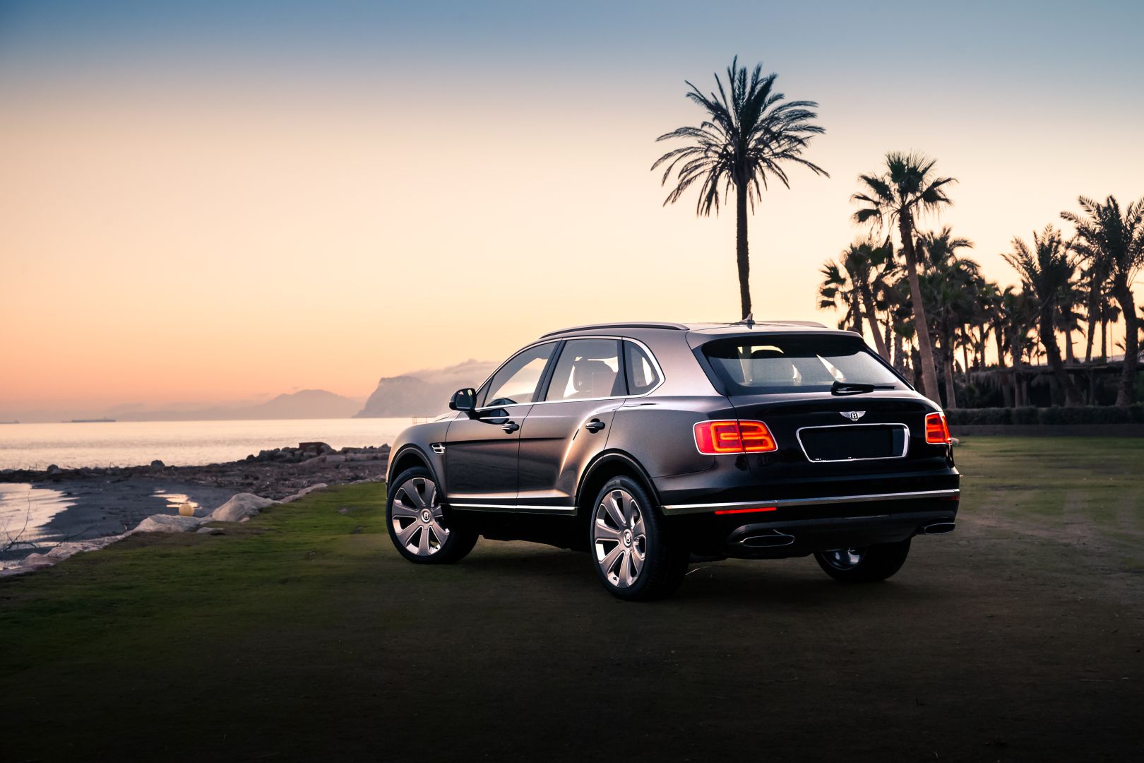 Bentley Bentayga photo 64
