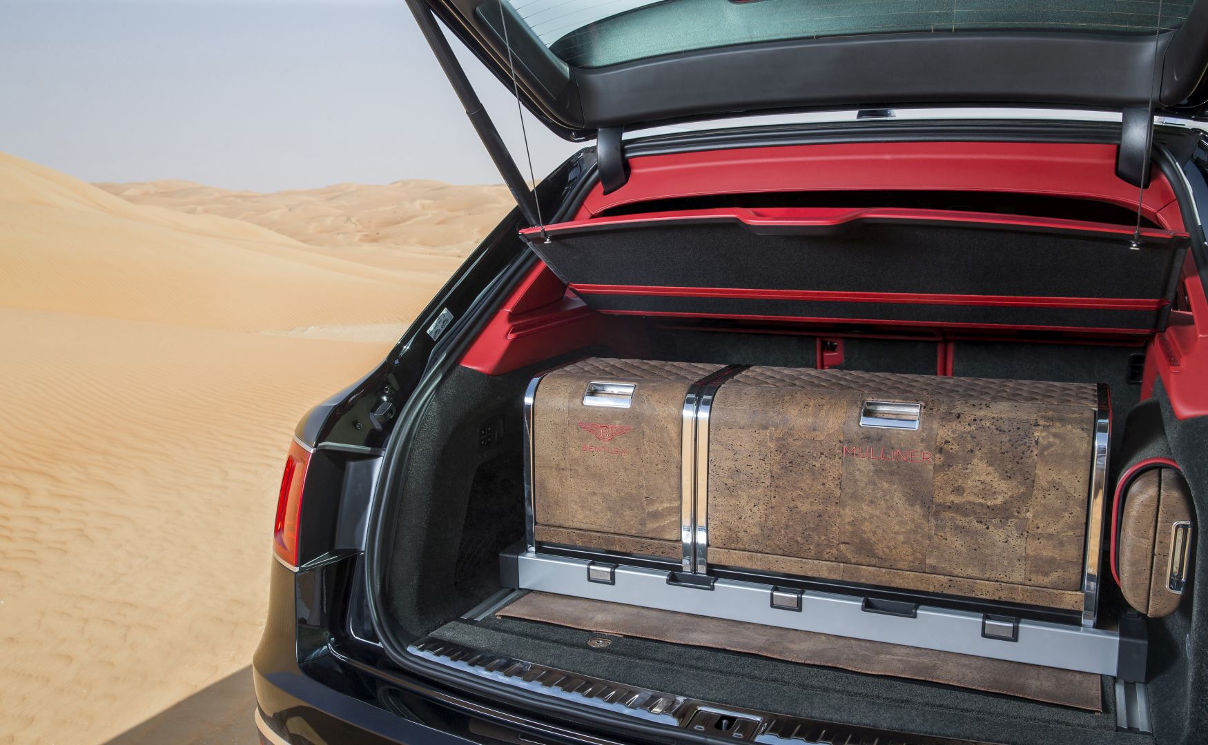 Bentley Bentayga photo 109