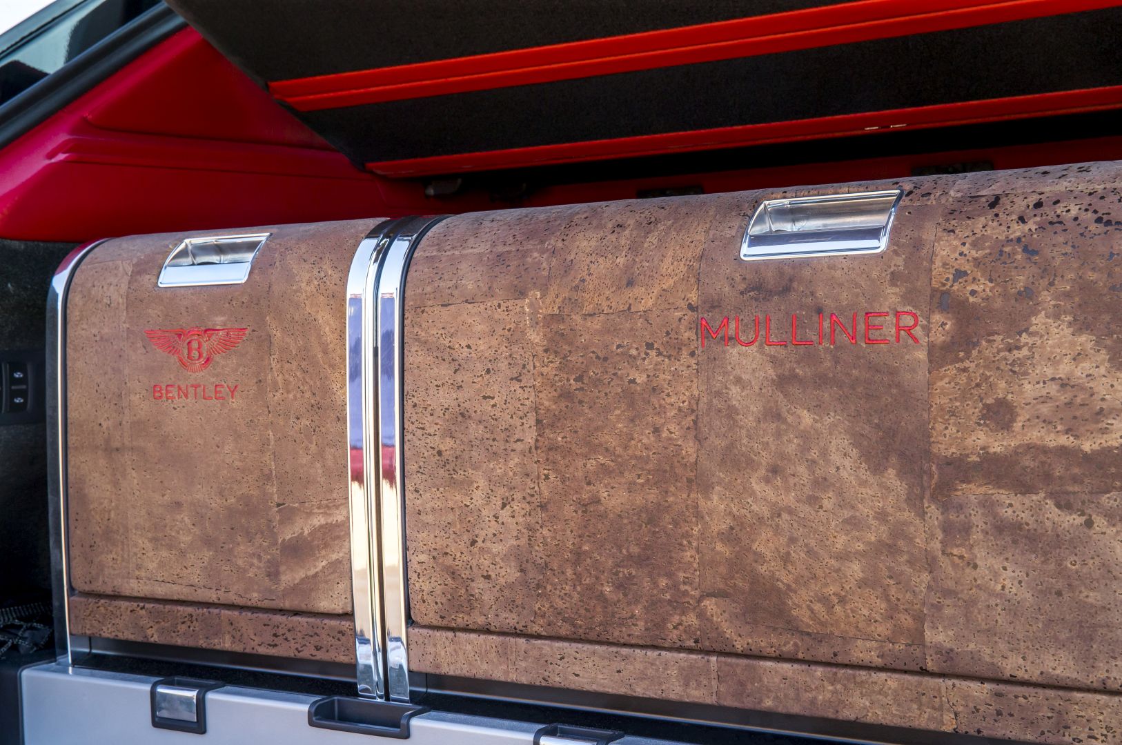 Bentley Bentayga photo 114