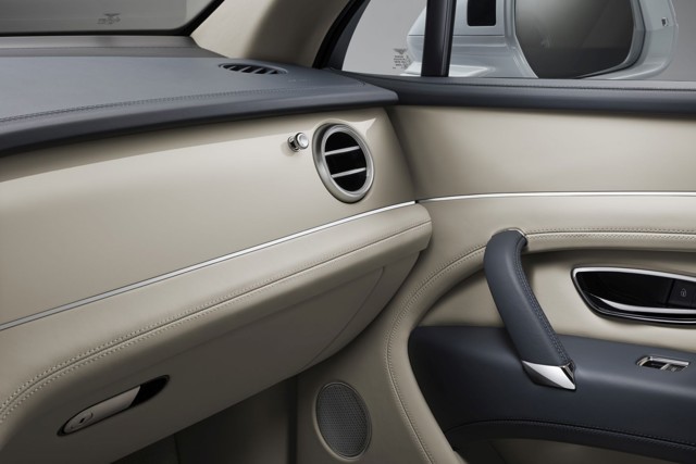 Bentley Bentayga Foto 127