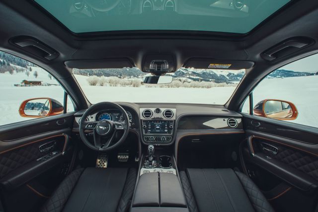 Bentley Bentayga Foto 147