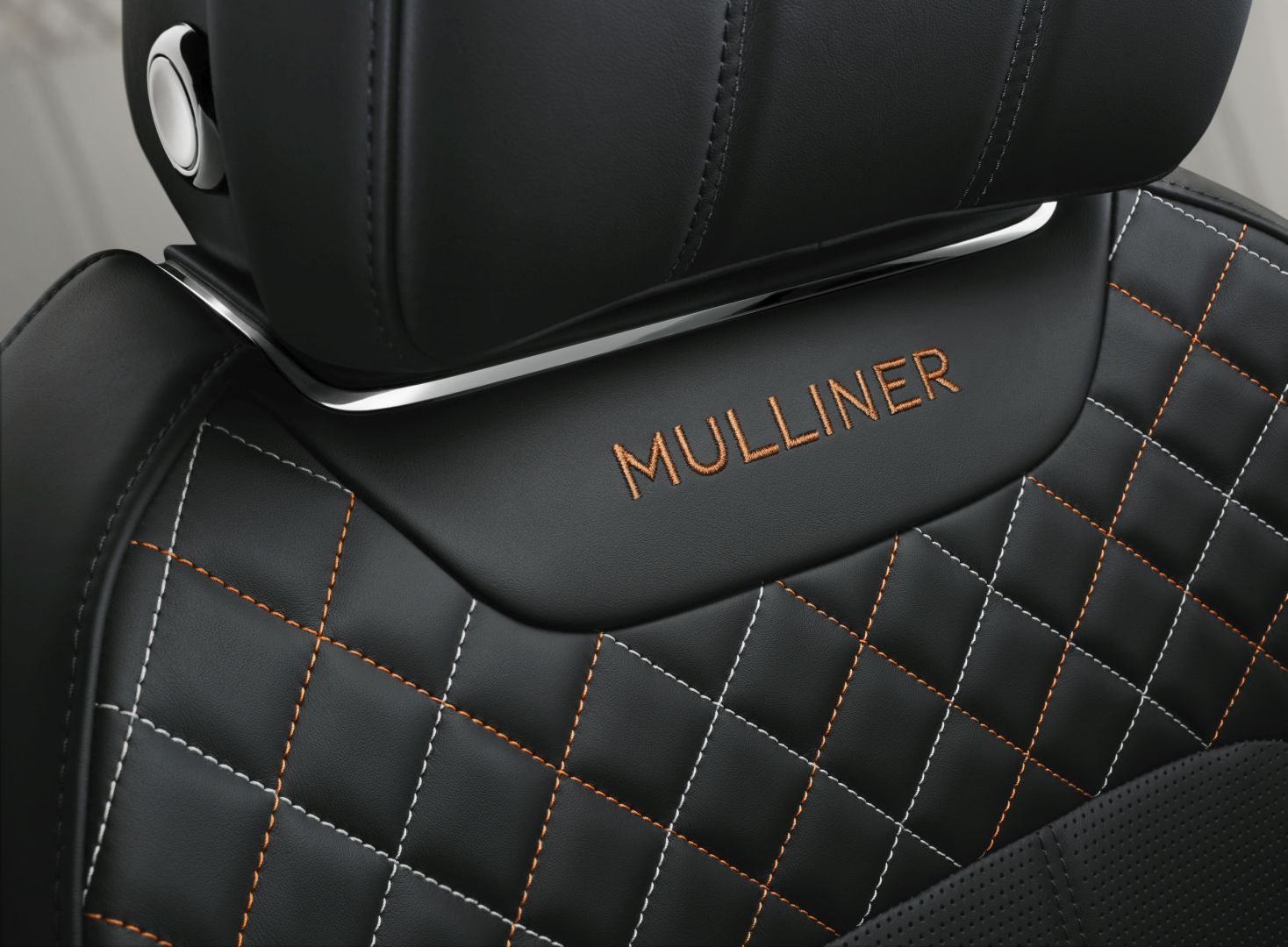 Bentley Bentayga photo 101