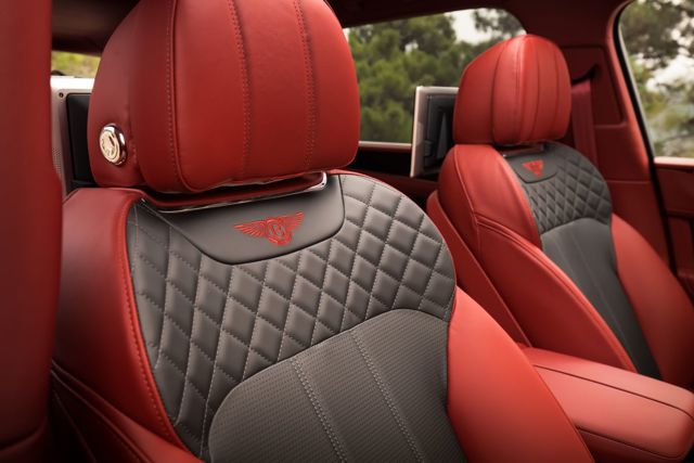 Bentley Bentayga Foto 155
