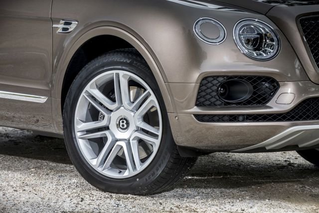 Bentley Bentayga Foto 12