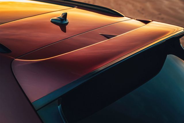 Bentley Bentayga photo 16