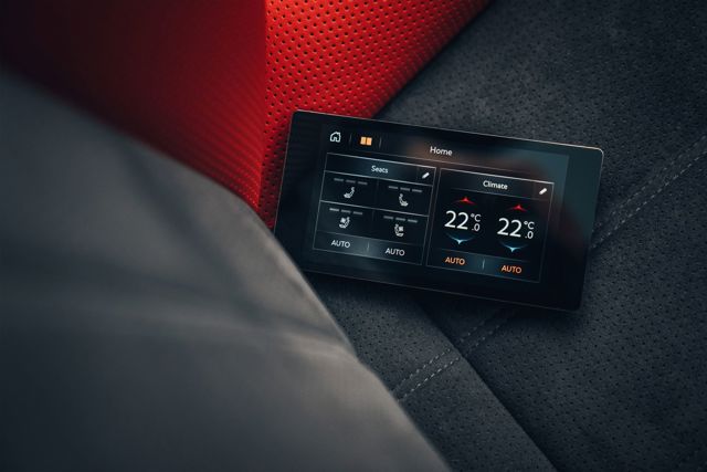 Bentley Bentayga photo 25