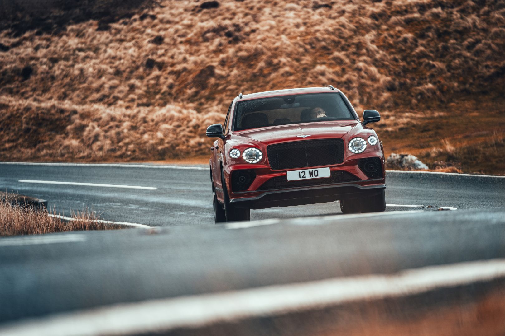 Bentley Bentayga photo 5