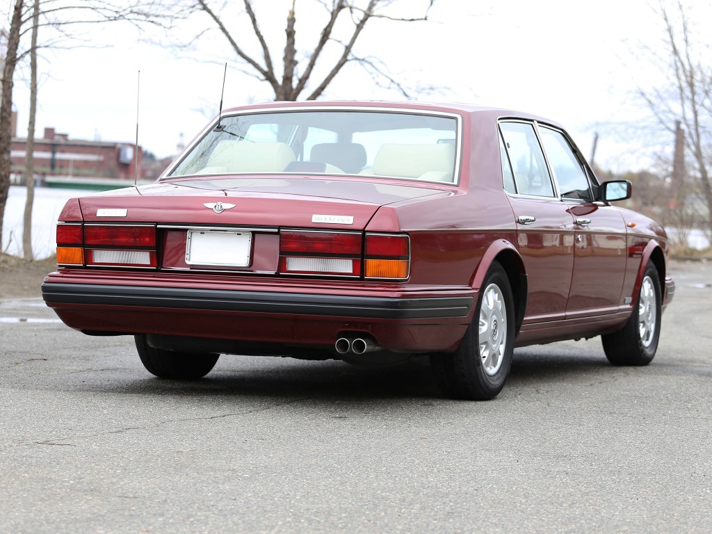 Bentley Brooklands photo 5
