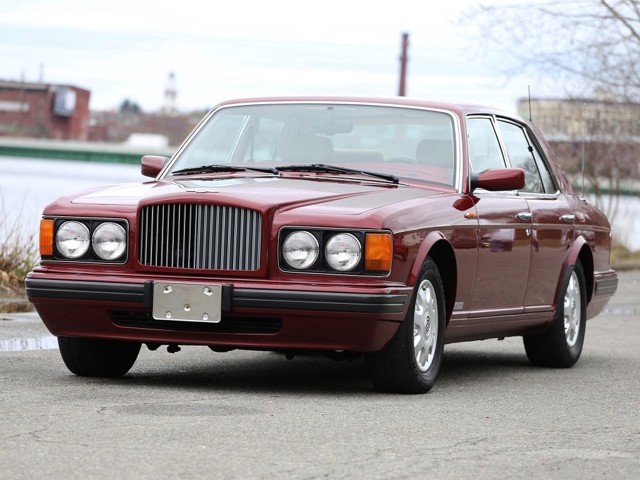 Bentley Brooklands photo 6