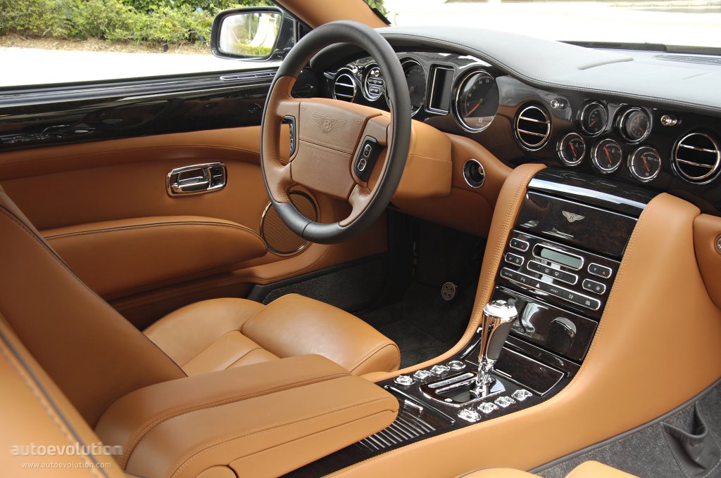 Bentley Brooklands photo 14