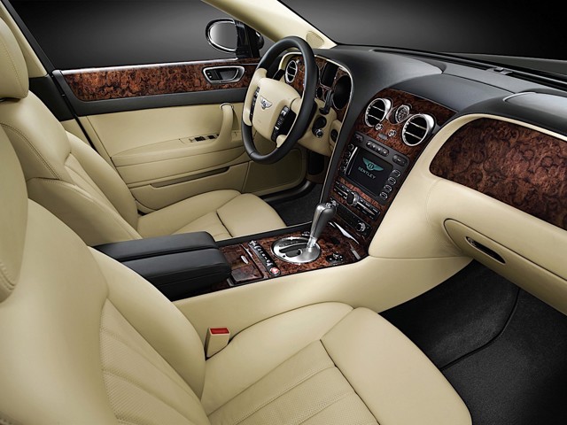 Bentley Continental Flying Spur Foto 43