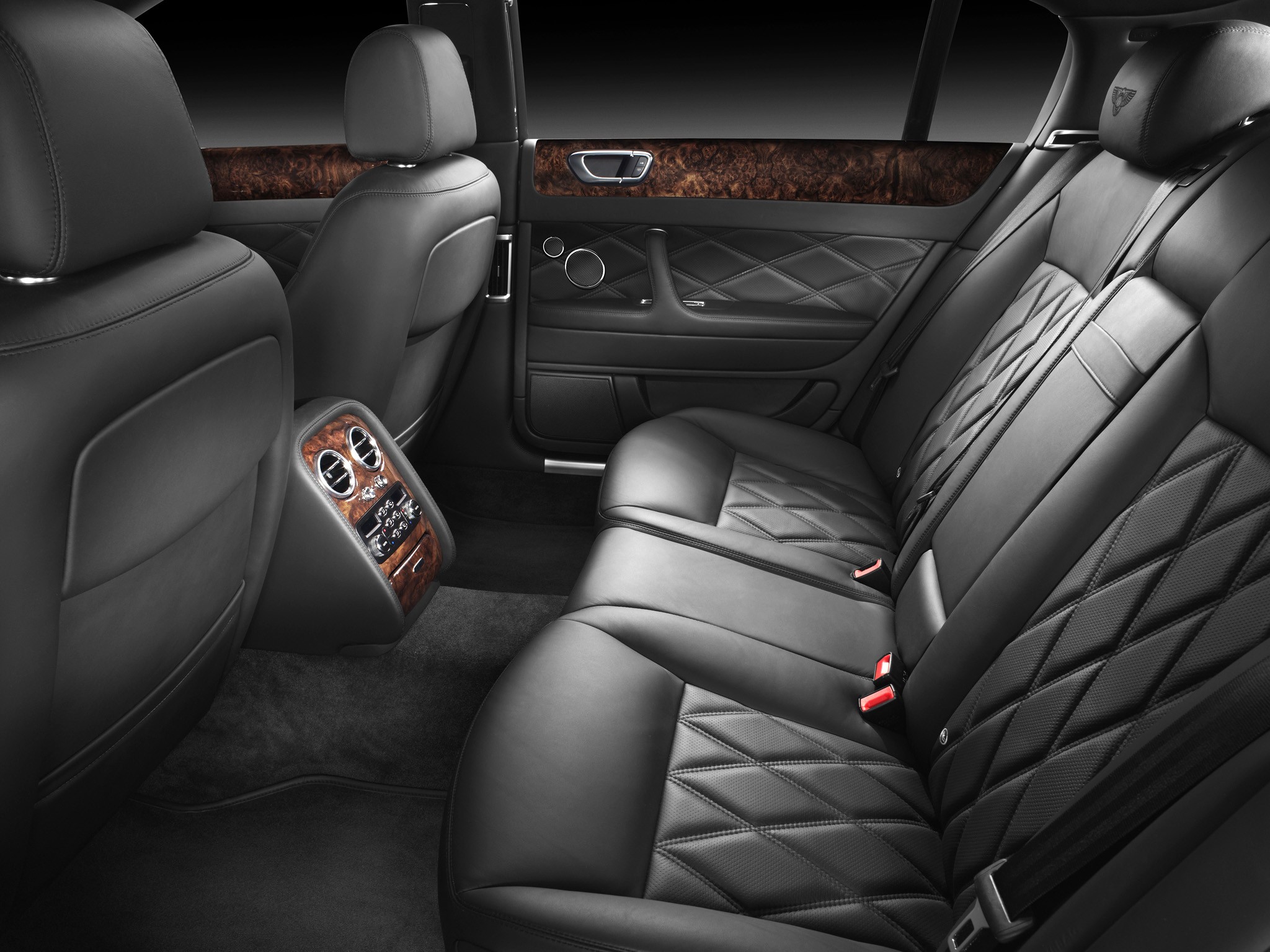 Bentley Continental Flying Spur photo 41