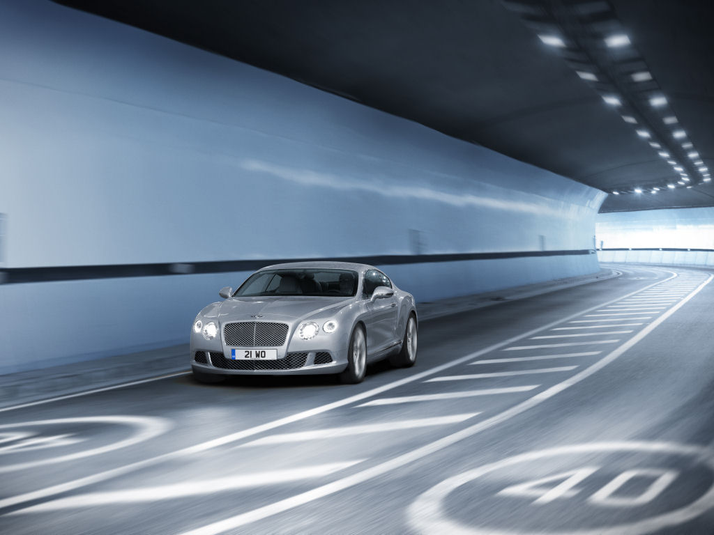 Bentley Continental Gt photo 3