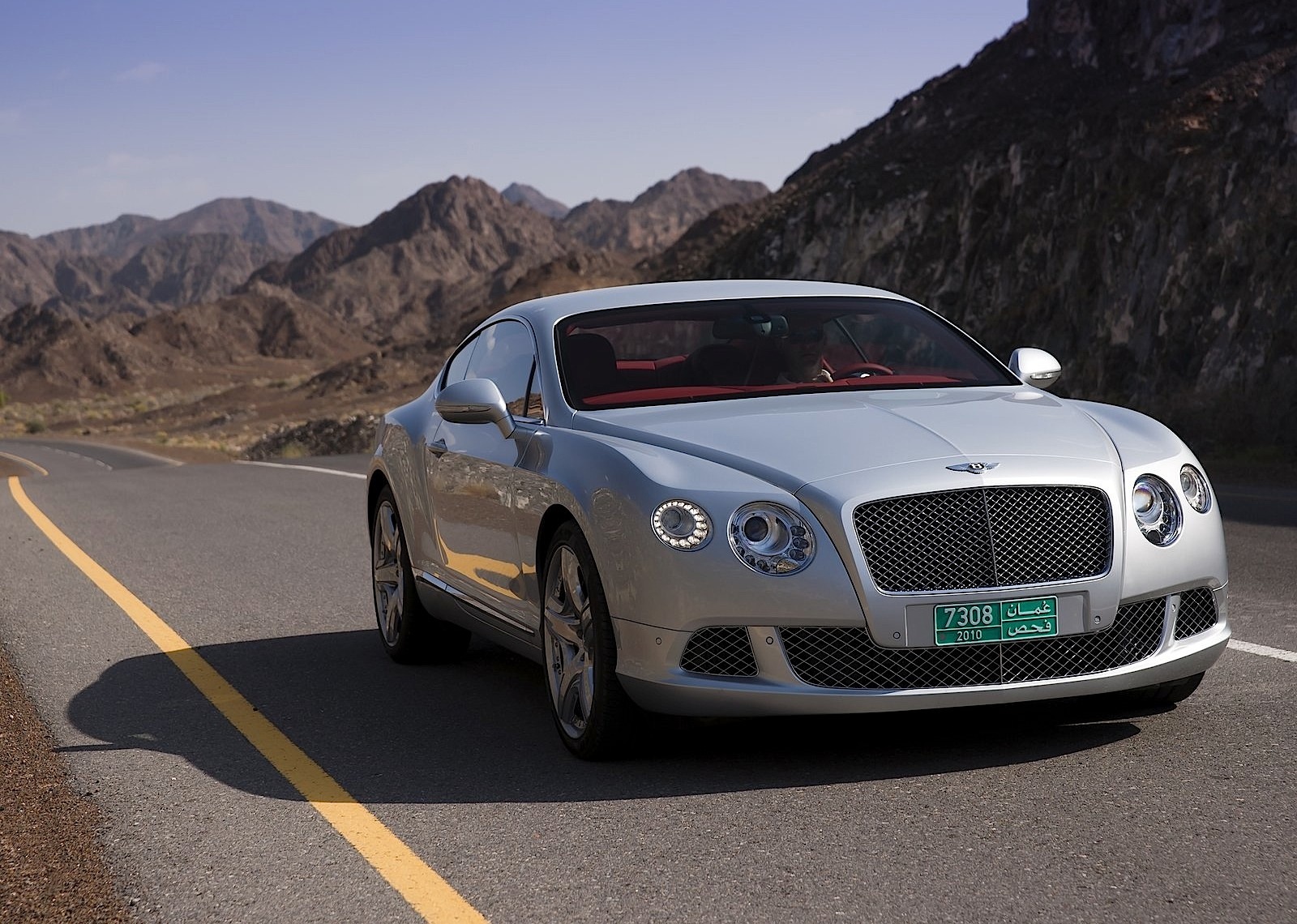 Bentley Continental Gt photo 6