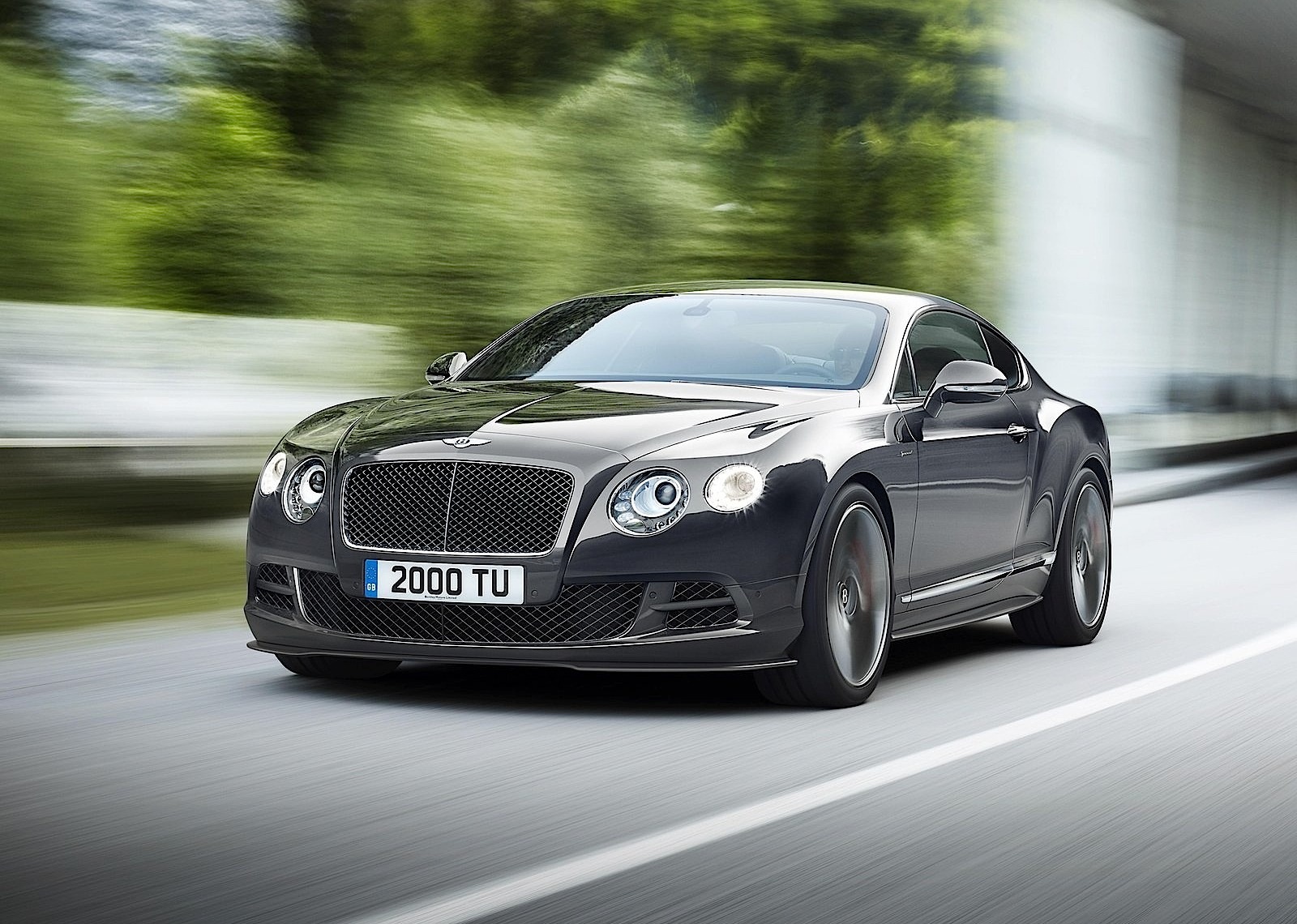 Bentley Continental Gt photo 14