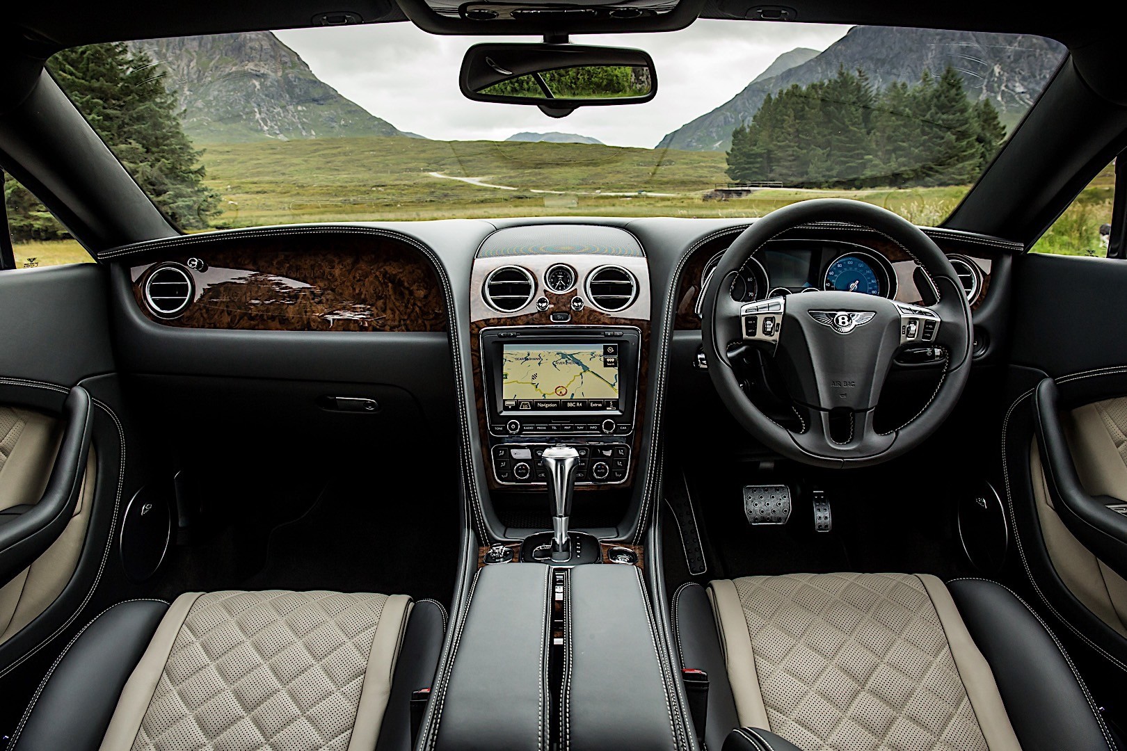 Bentley Continental Gt photo 50