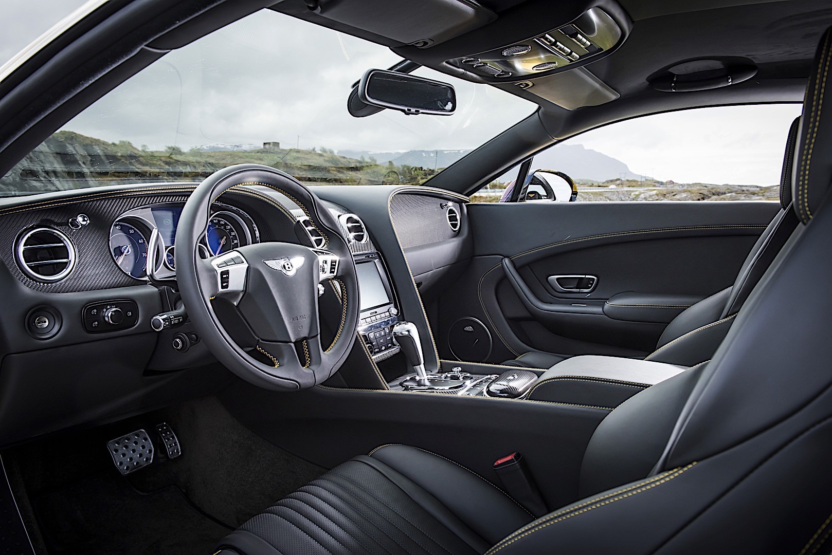 Bentley Continental Gt photo 56