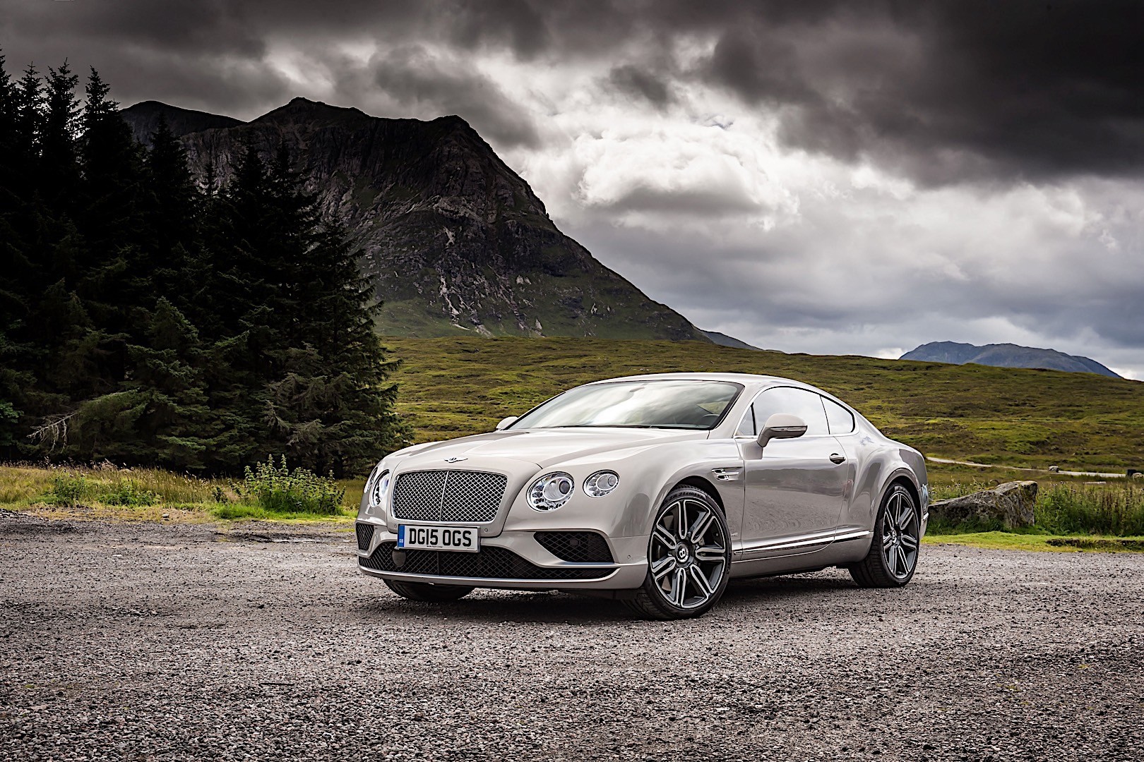 Bentley Continental Gt photo 14
