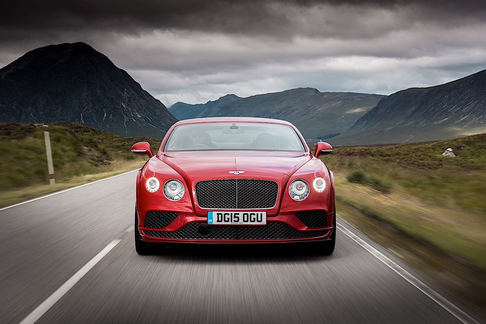 Bentley Continental Gt photo 21
