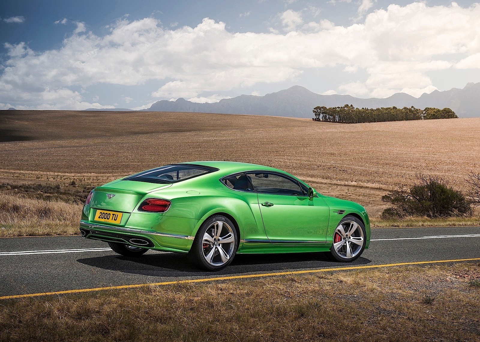 Bentley Continental Gt photo 3