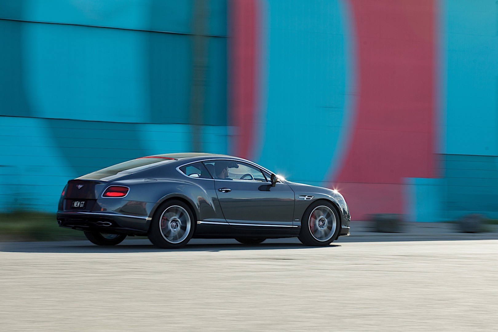 Bentley Continental Gt photo 38
